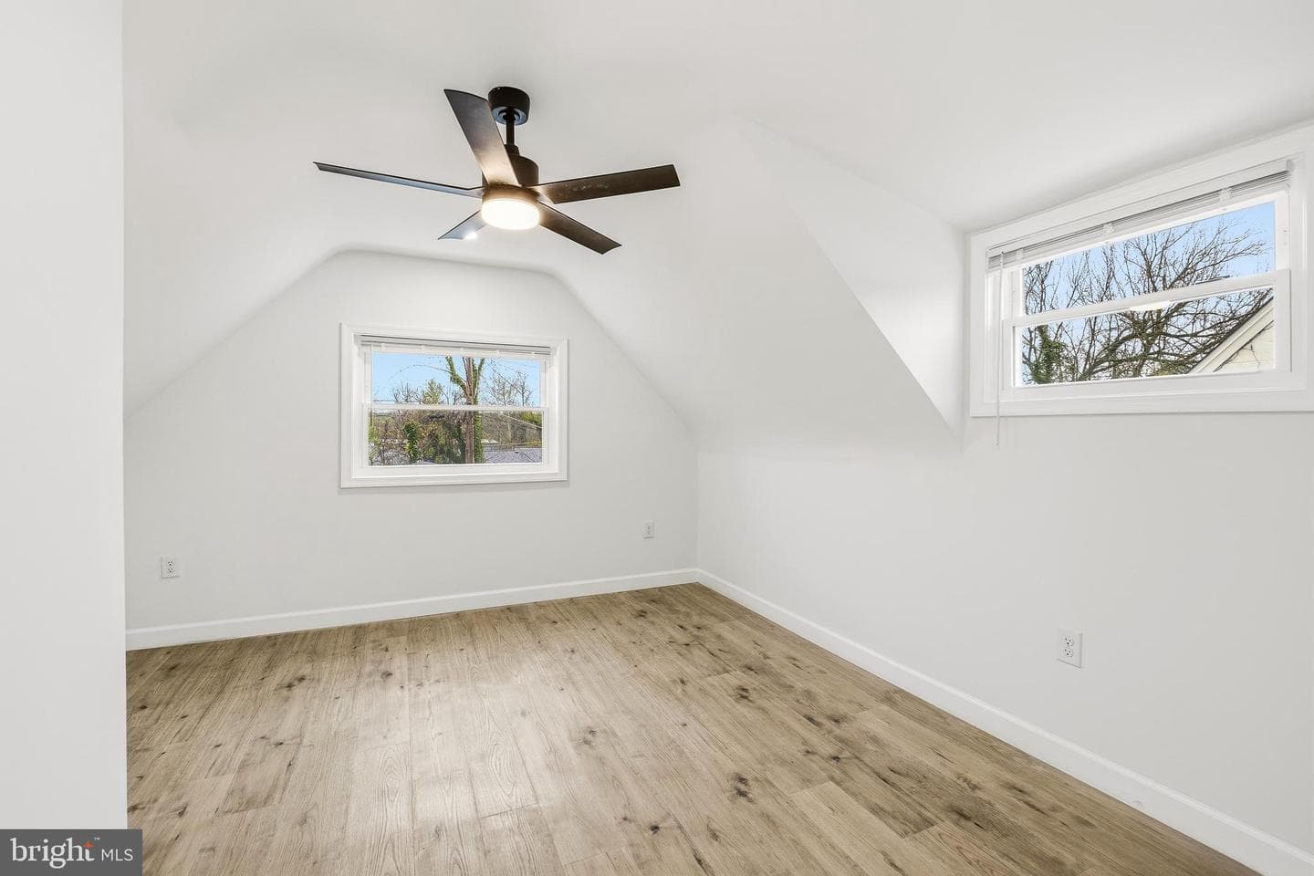 6517 Lehnert Street photo 21