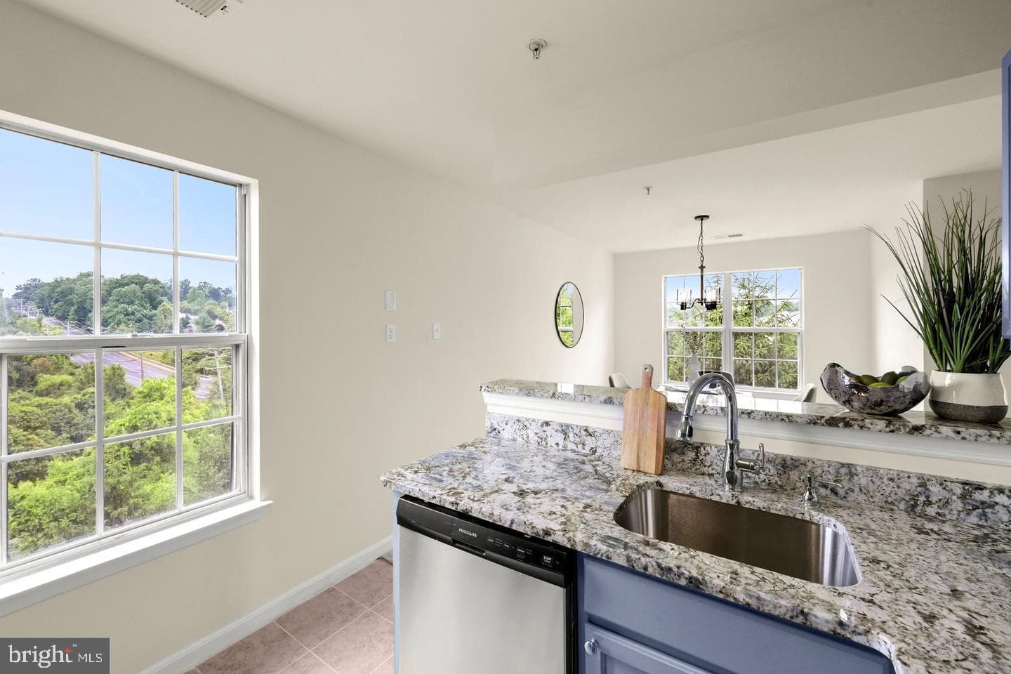 8813 Stone Ridge Circle #302 photo 13