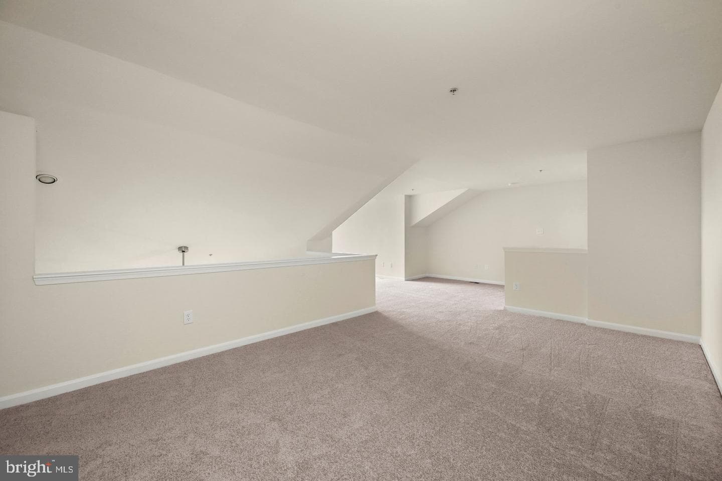 8813 Stone Ridge Circle #302 photo 26