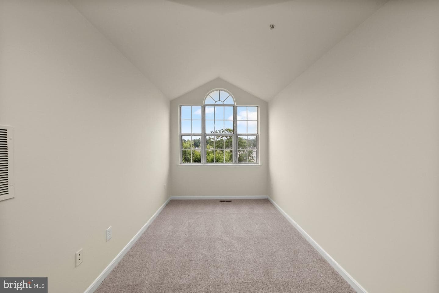 8813 Stone Ridge Circle #302 photo 27
