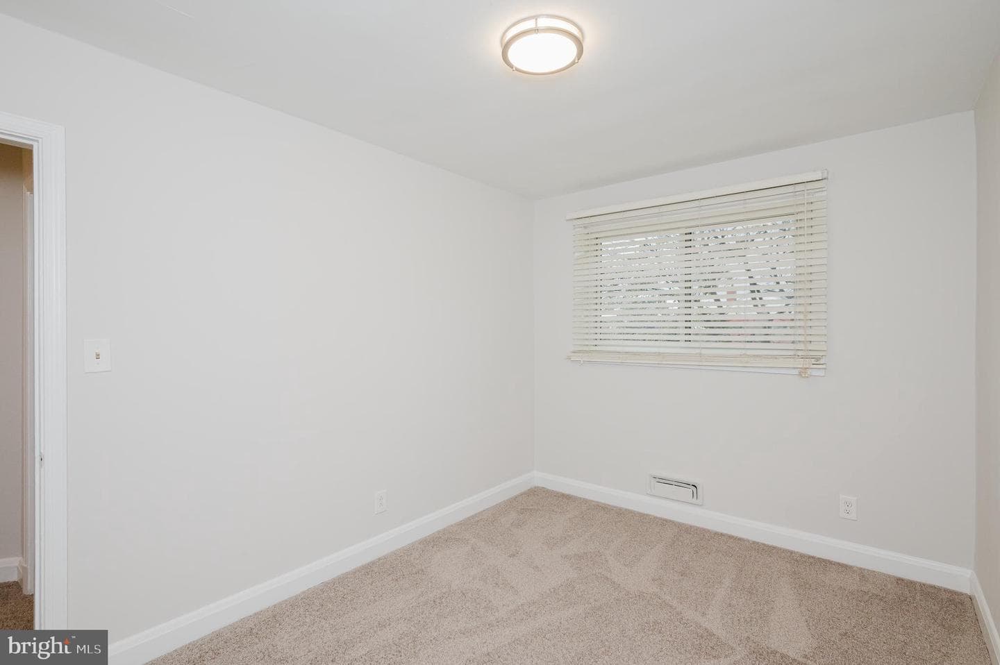 7839 Harold Road photo 23