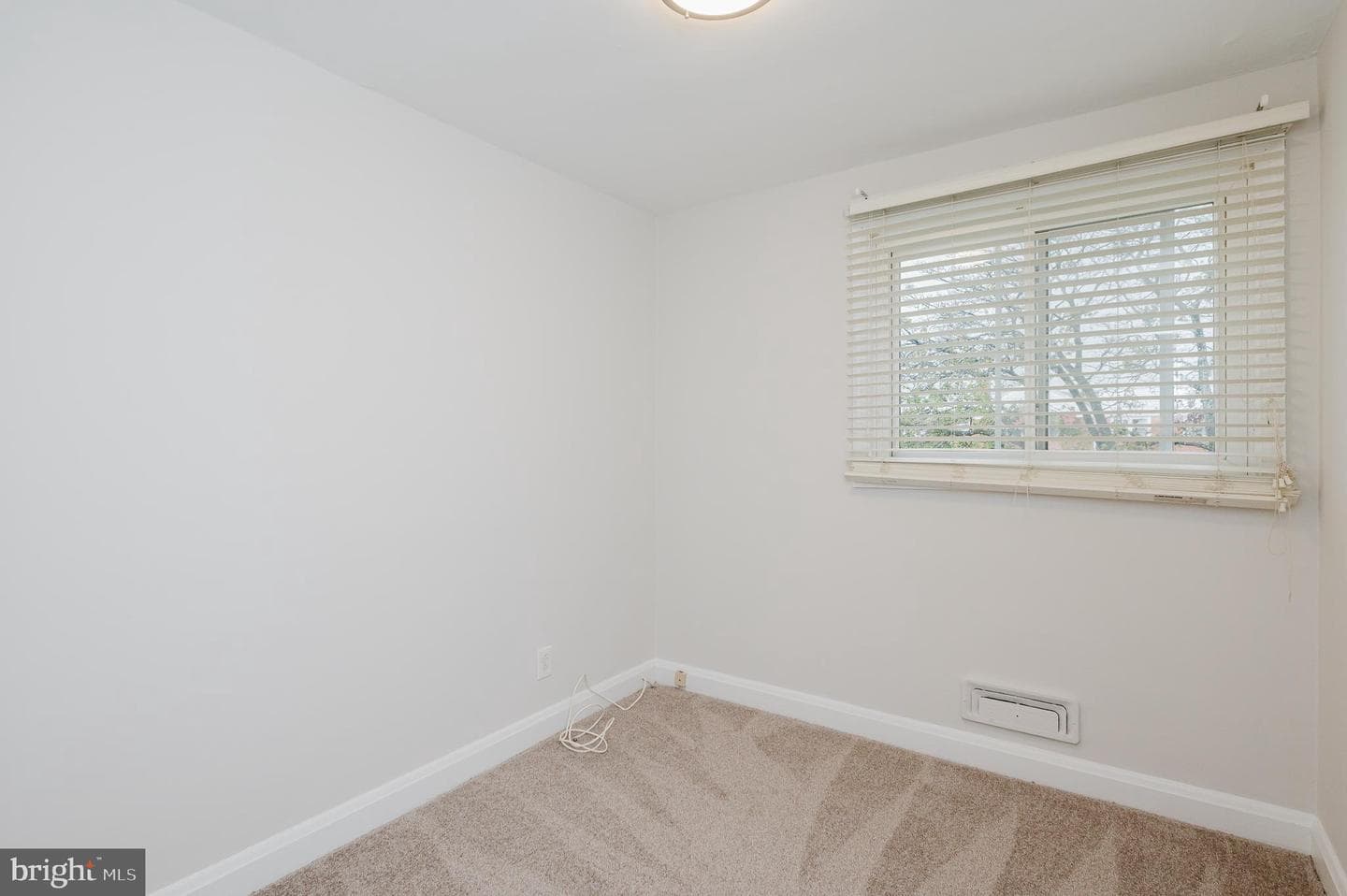 7839 Harold Road photo 25