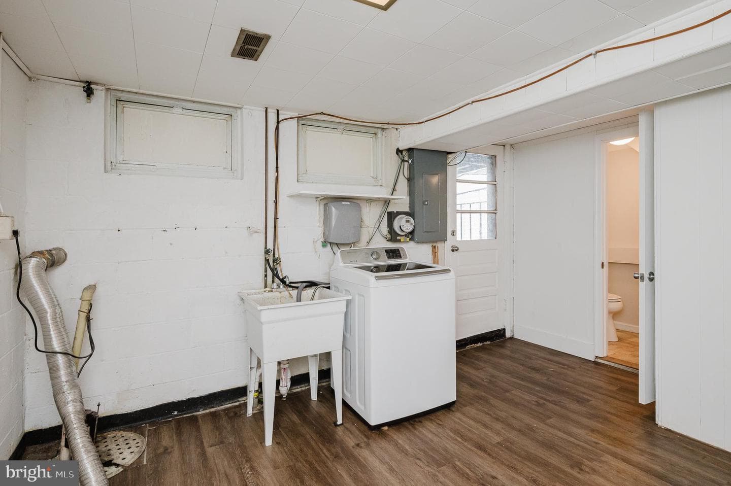 7839 Harold Road photo 33