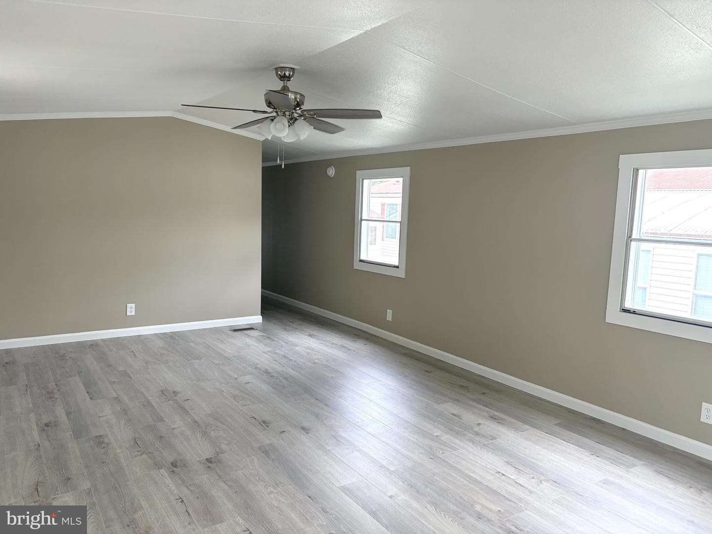 806 Leswood Court photo 5