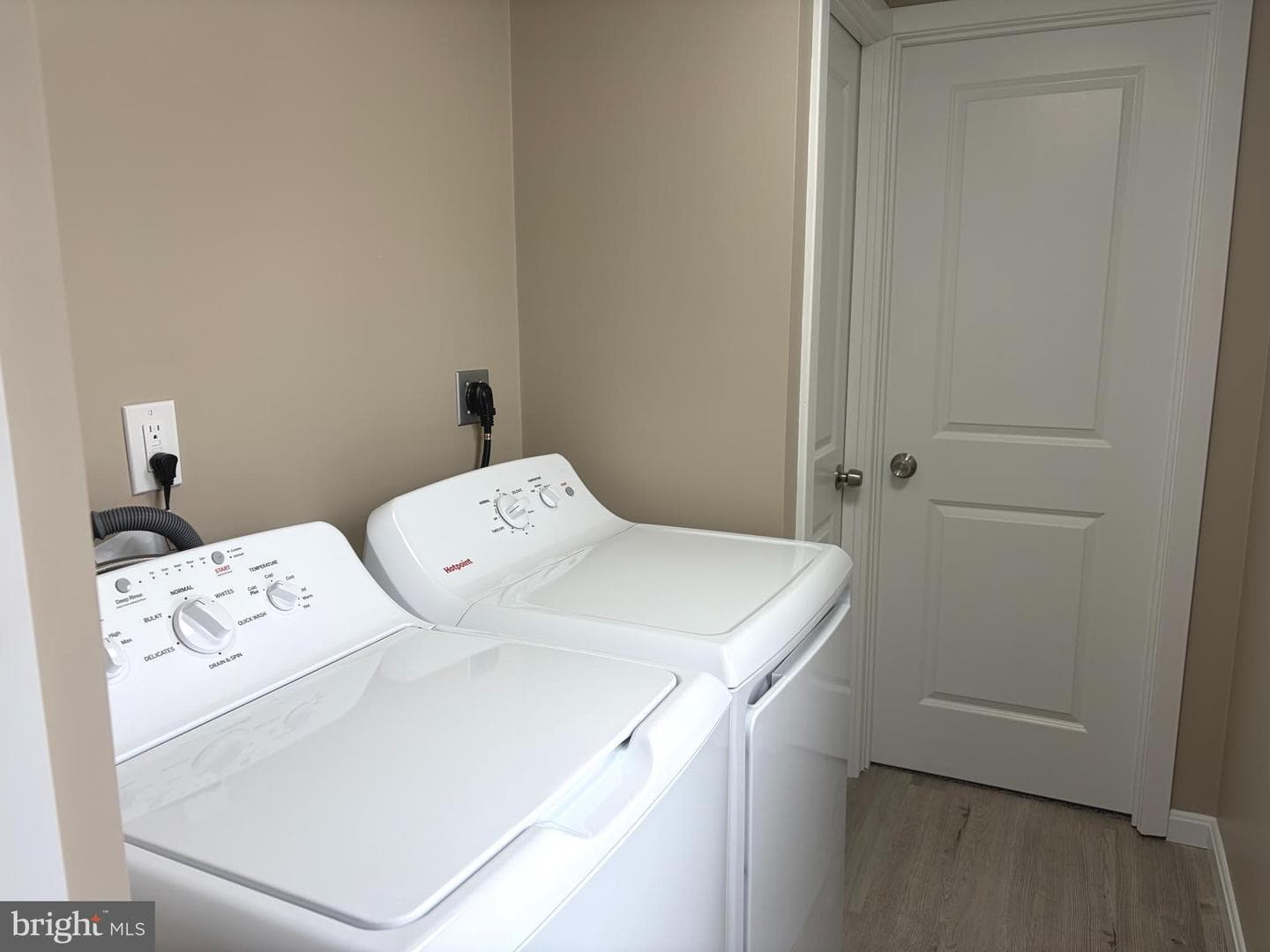 806 Leswood Court photo 9
