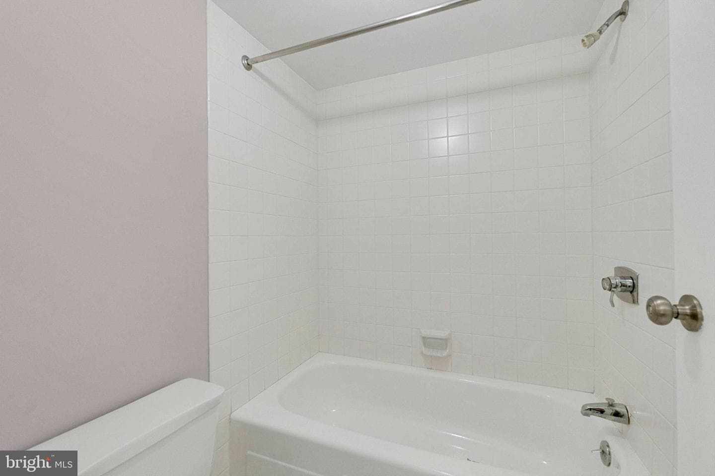 205 E Joppa Road #1902 photo 19