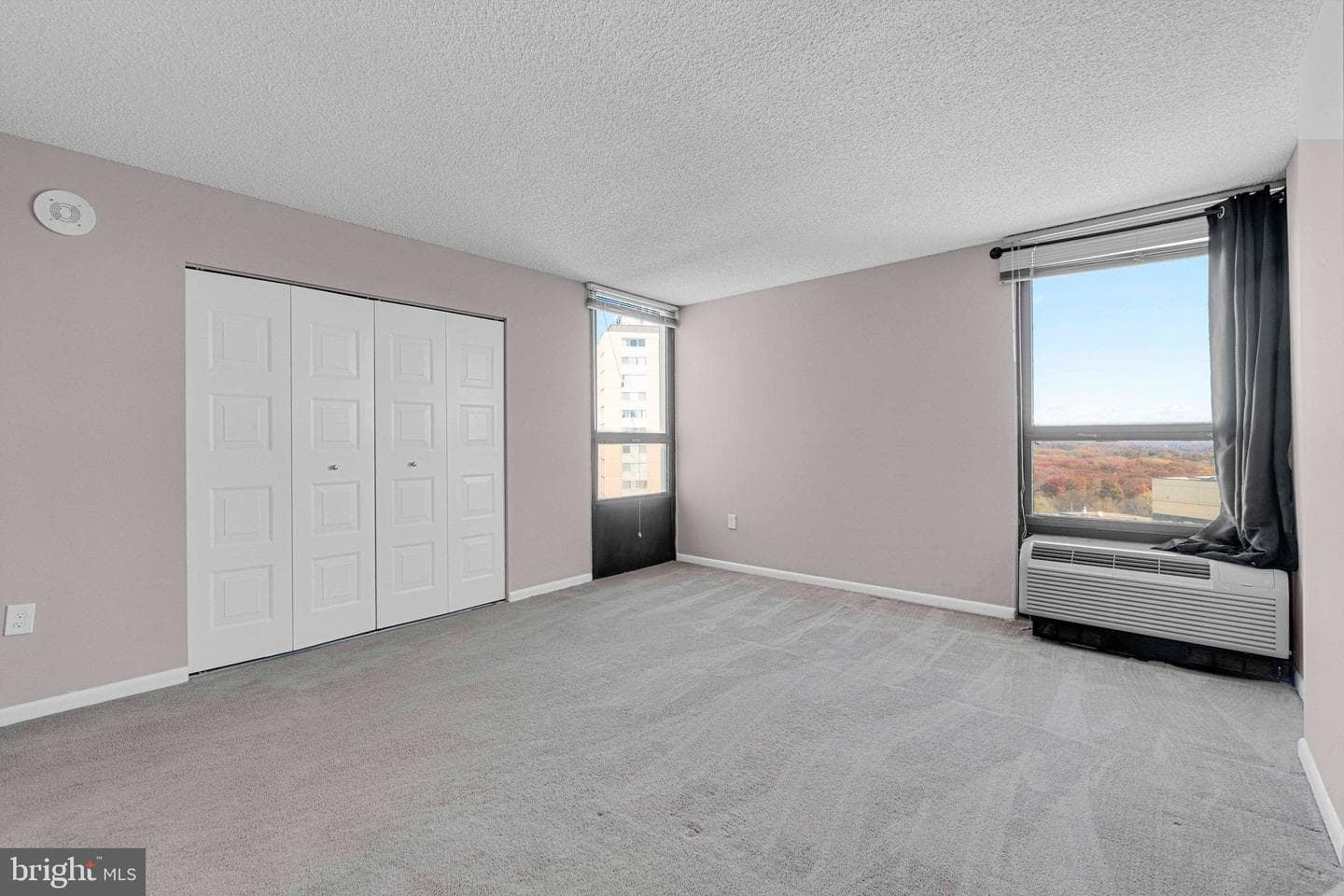 205 E Joppa Road #1902 photo 20