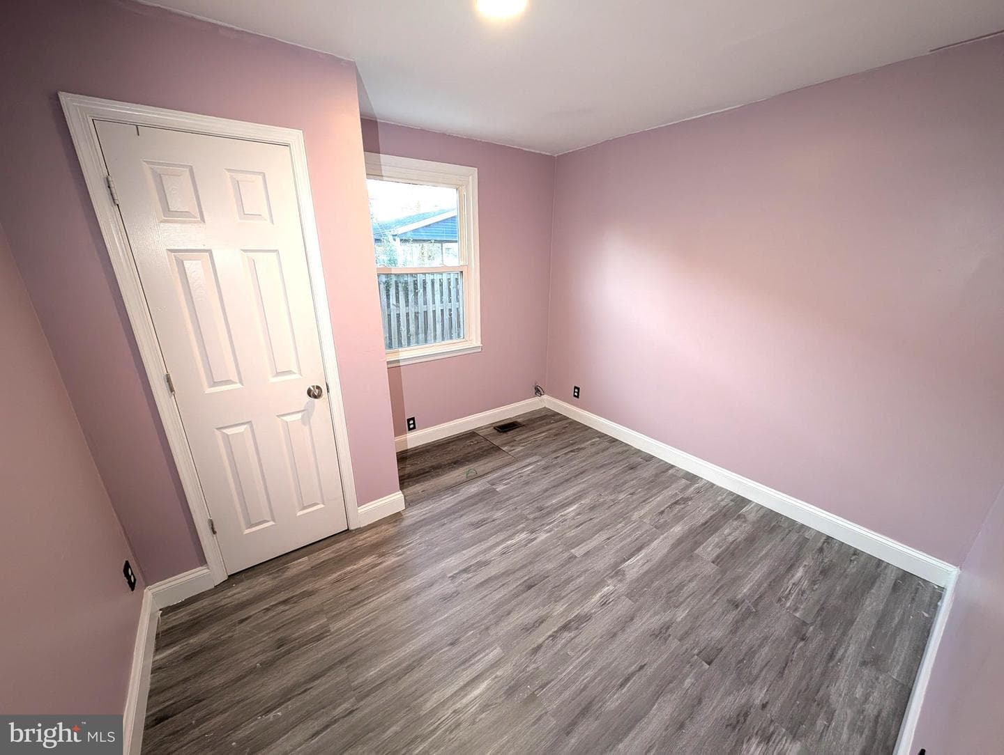 8102 Cornwall Road photo 11