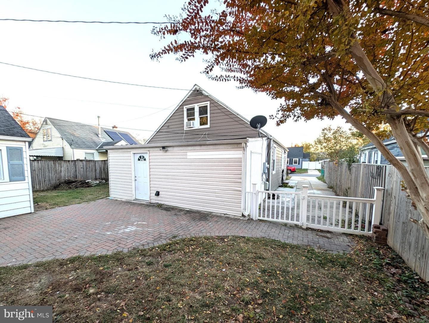 8102 Cornwall Road photo 23