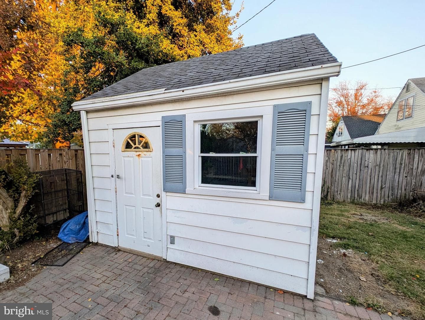 8102 Cornwall Road photo 26