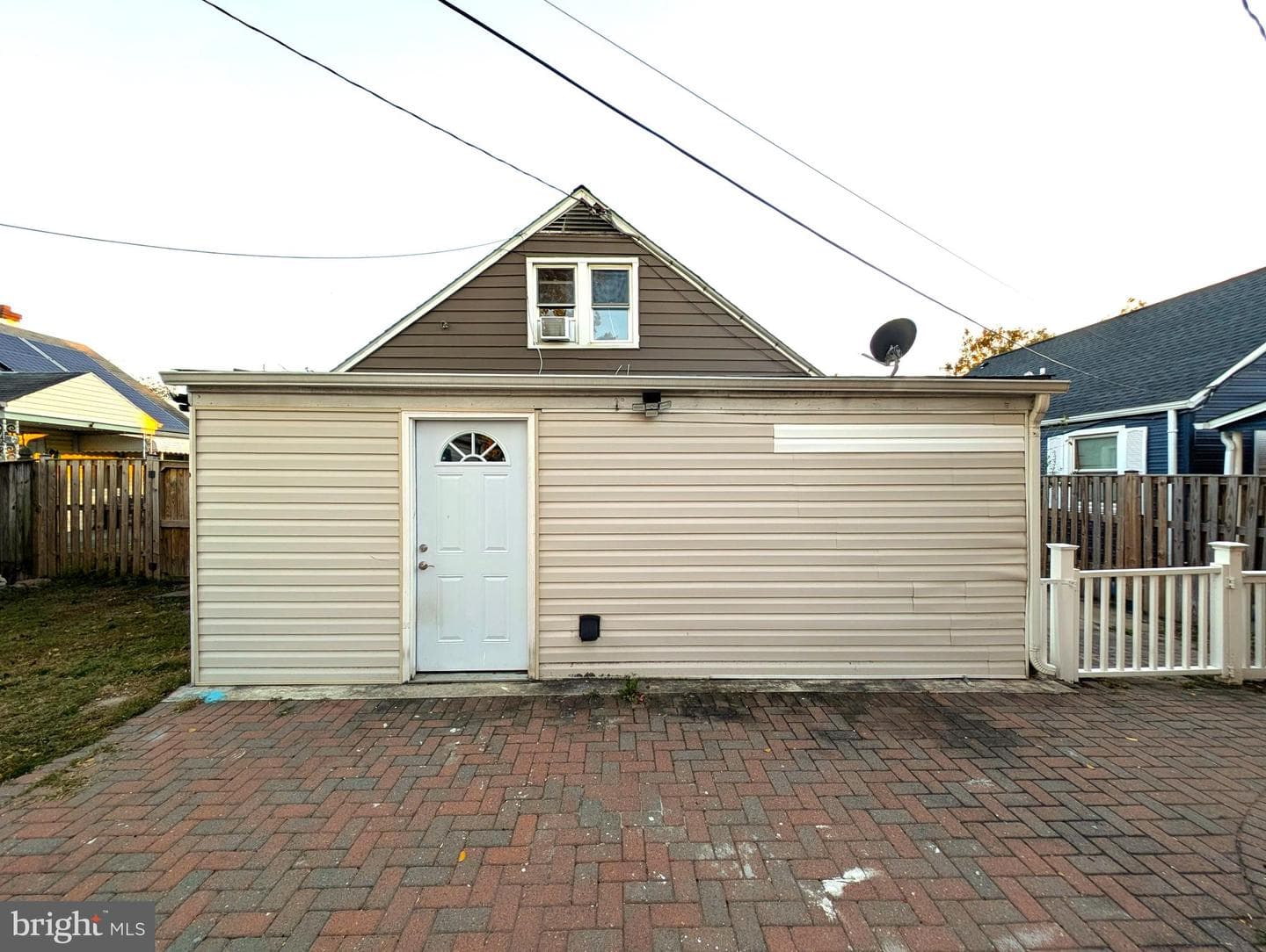 8102 Cornwall Road photo 28