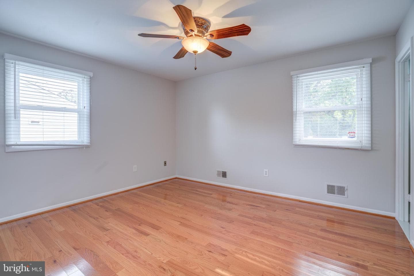 119 E Cherry Hill Road photo 22
