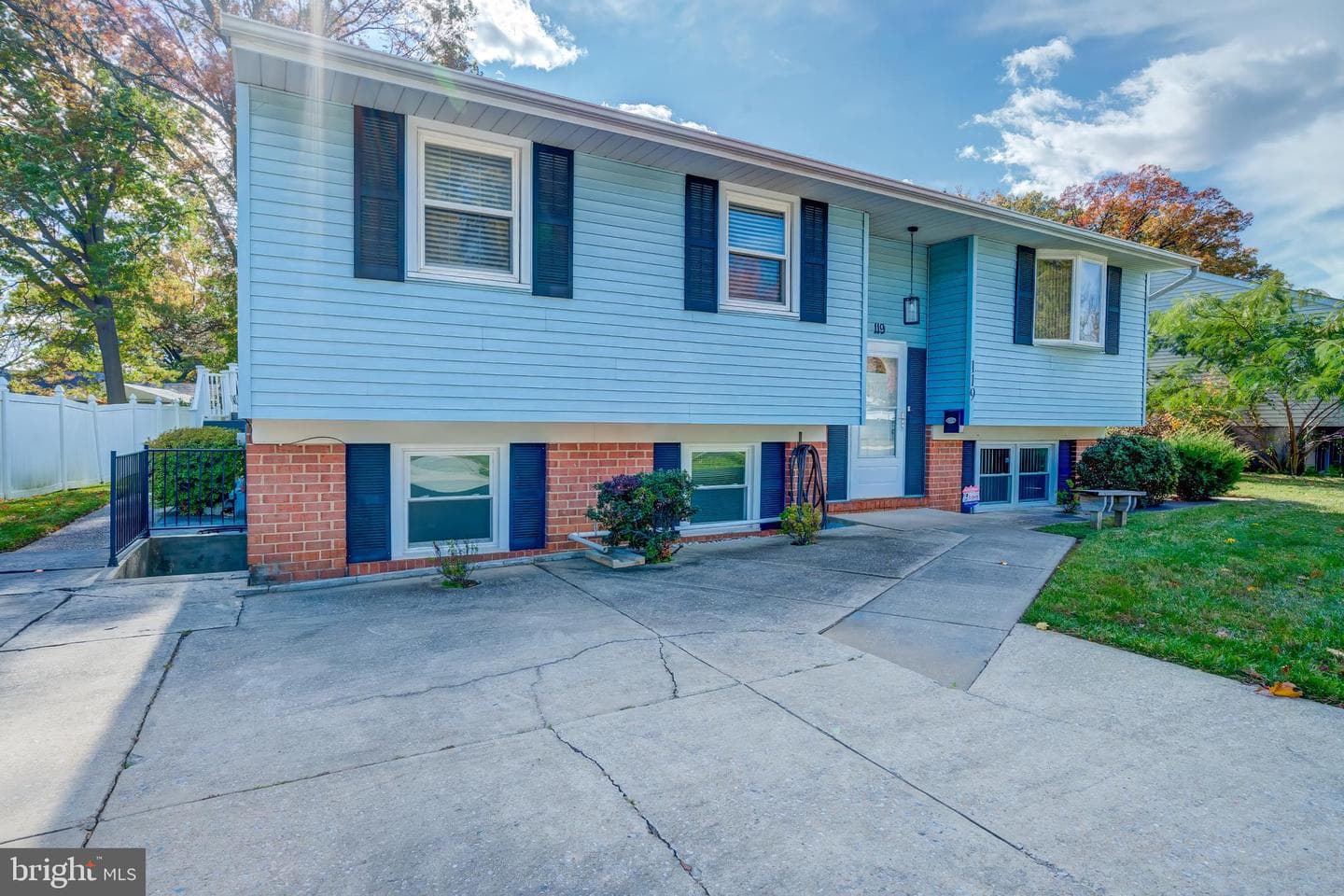 119 E Cherry Hill Road photo 3