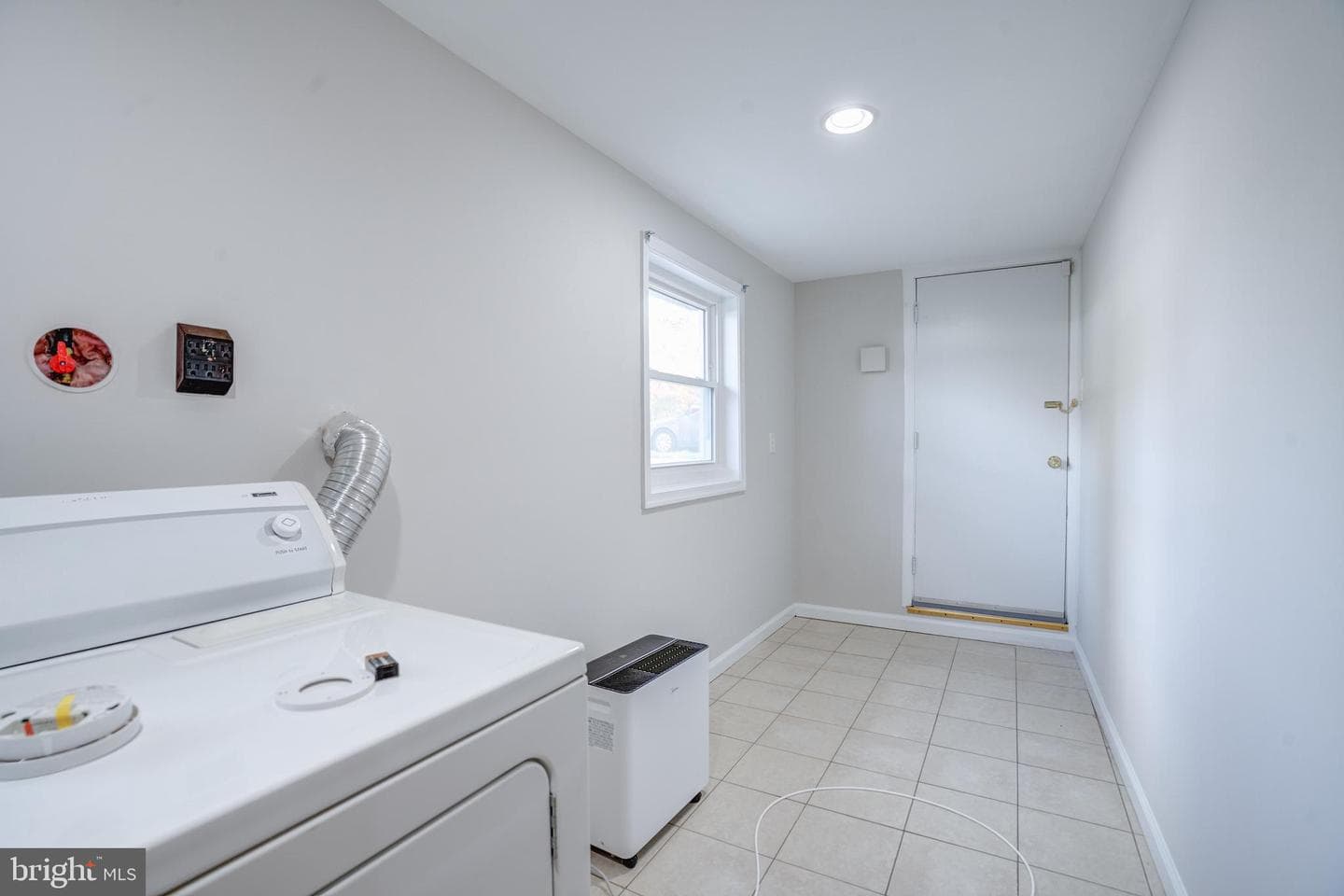 119 E Cherry Hill Road photo 33