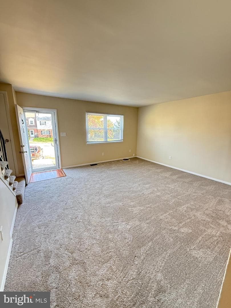 40 Kintore Court photo 8
