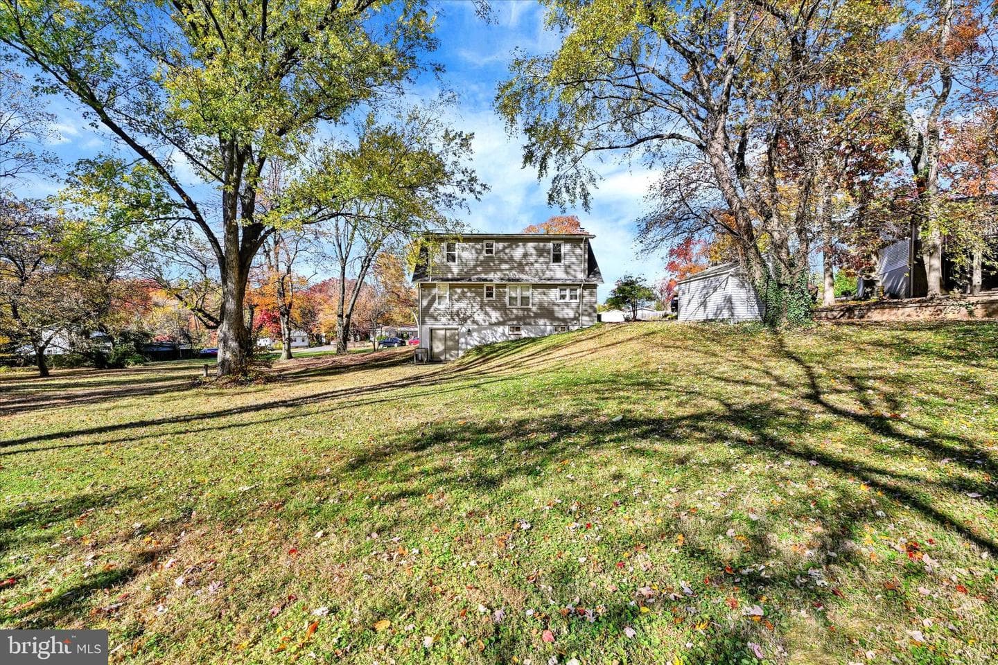 1321 Rustic Avenue photo 28