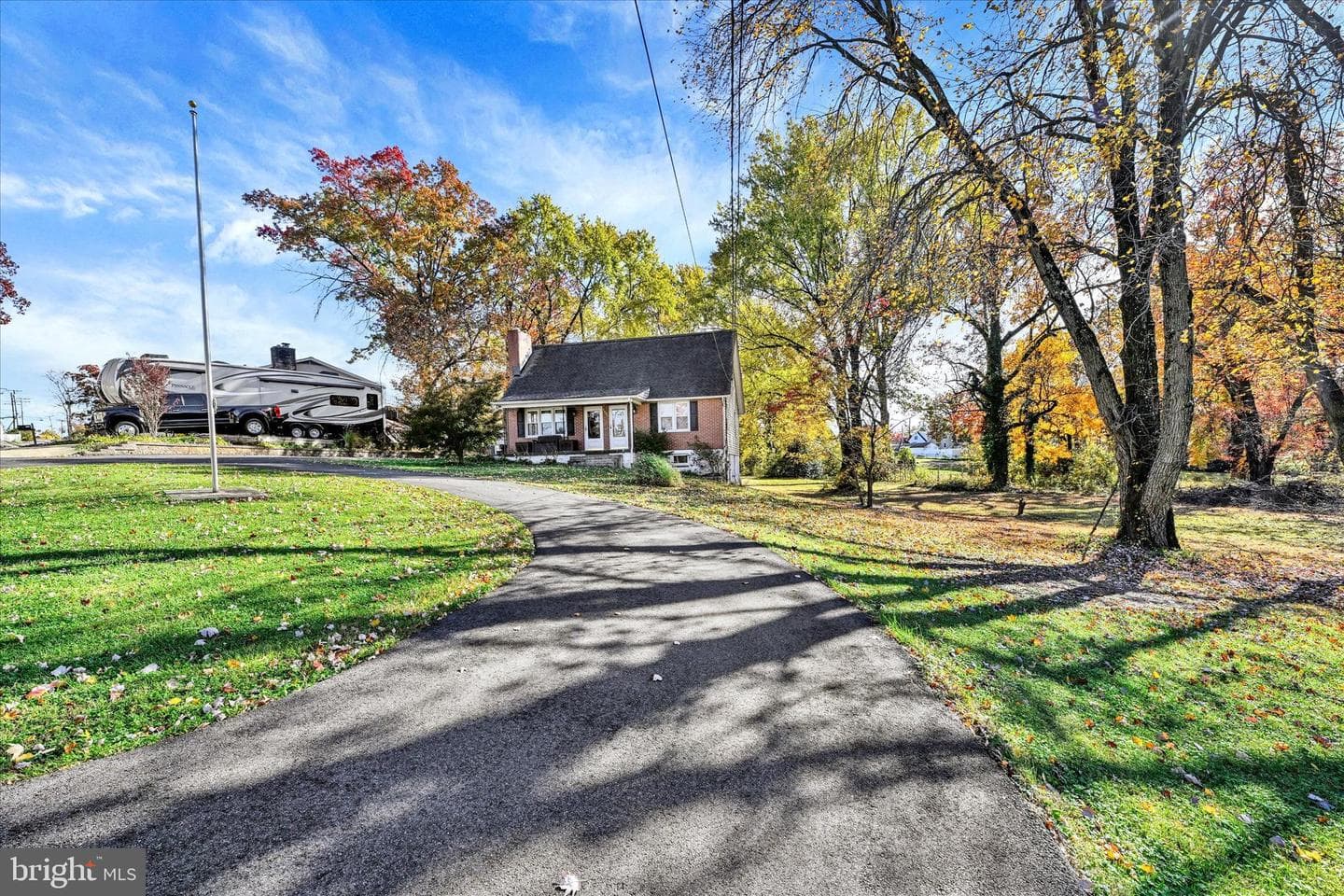 1321 Rustic Avenue photo 4