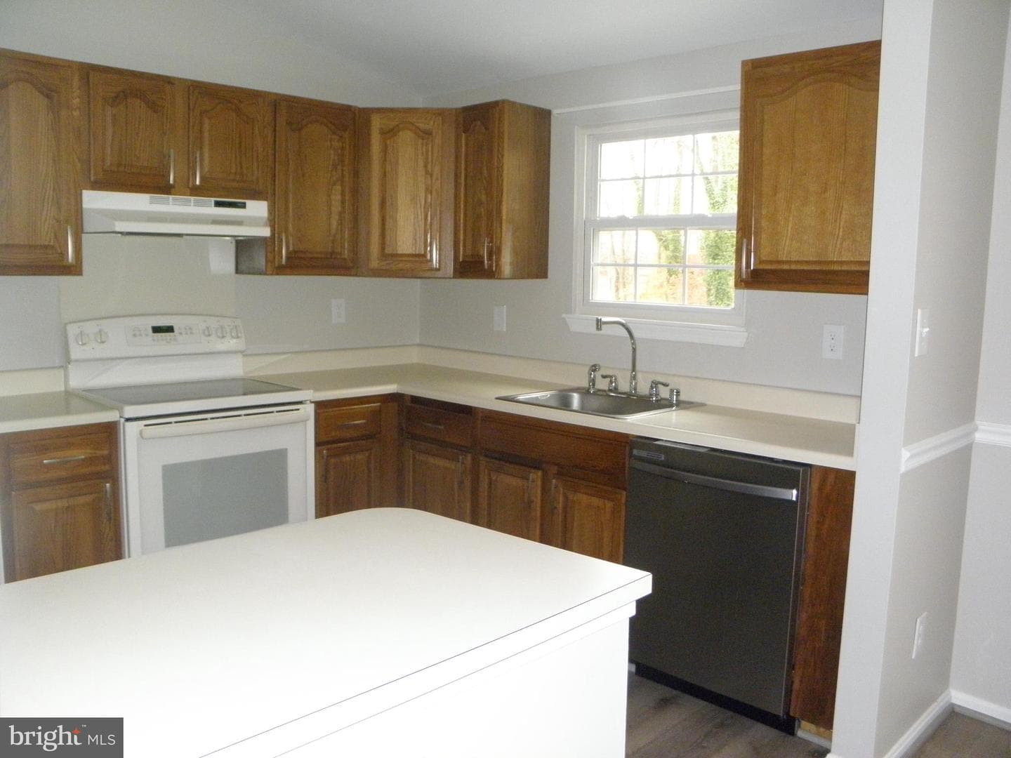 516 Brighton Place photo 11