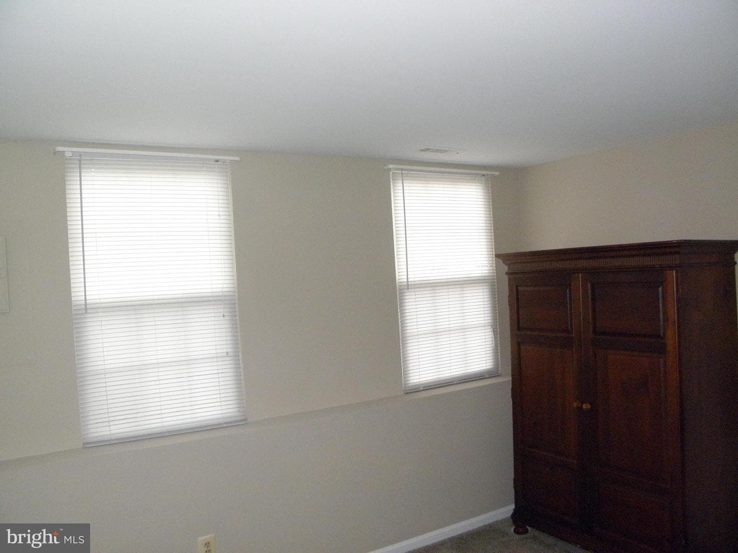 516 Brighton Place photo 18