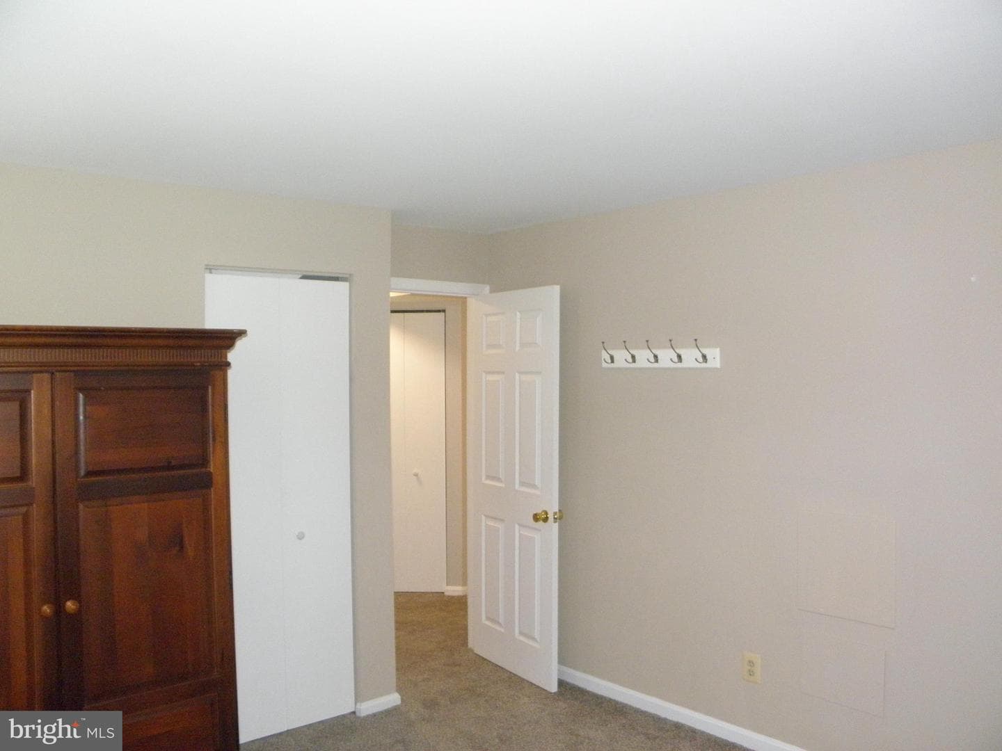 516 Brighton Place photo 19