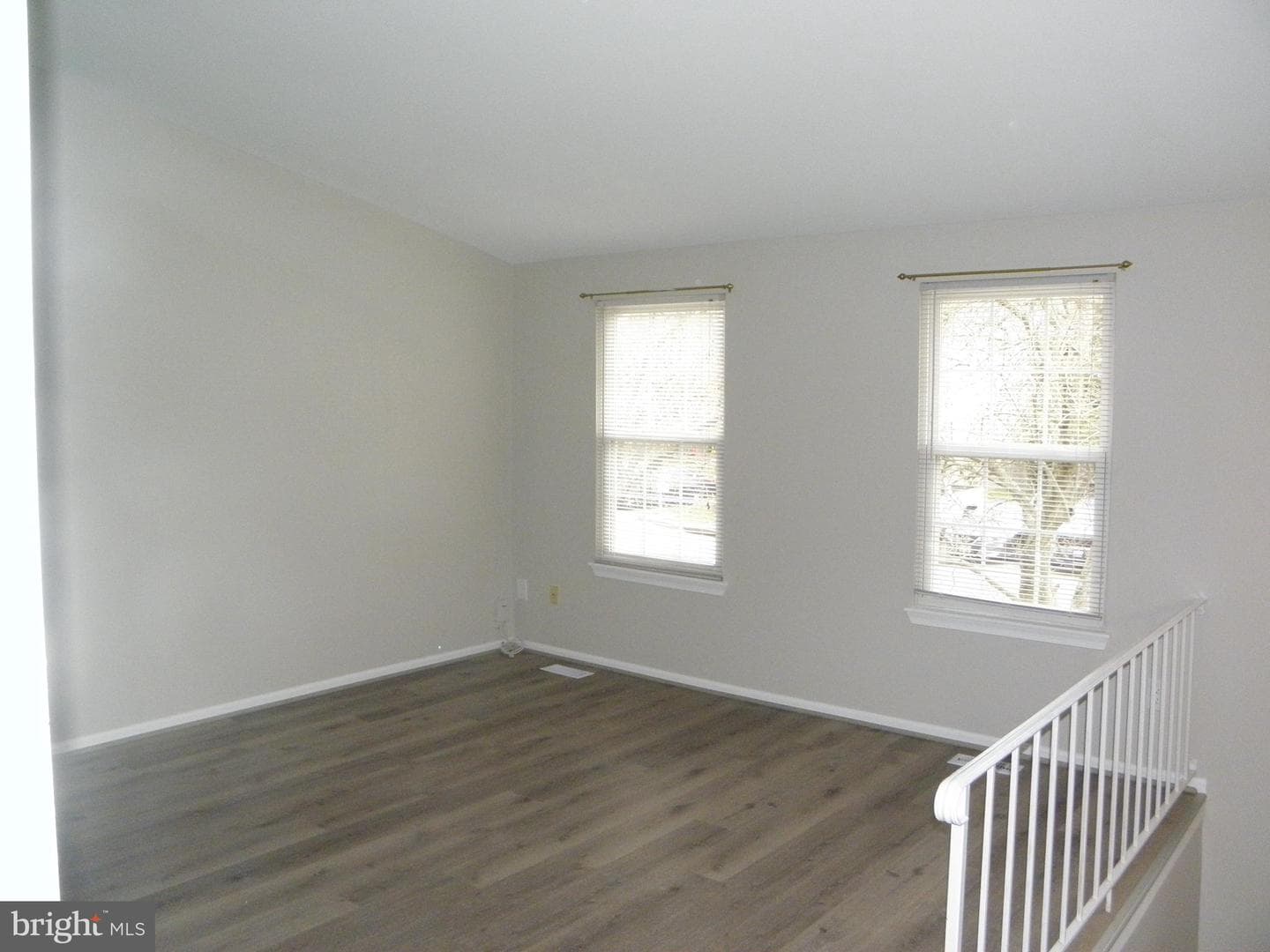 516 Brighton Place photo 5