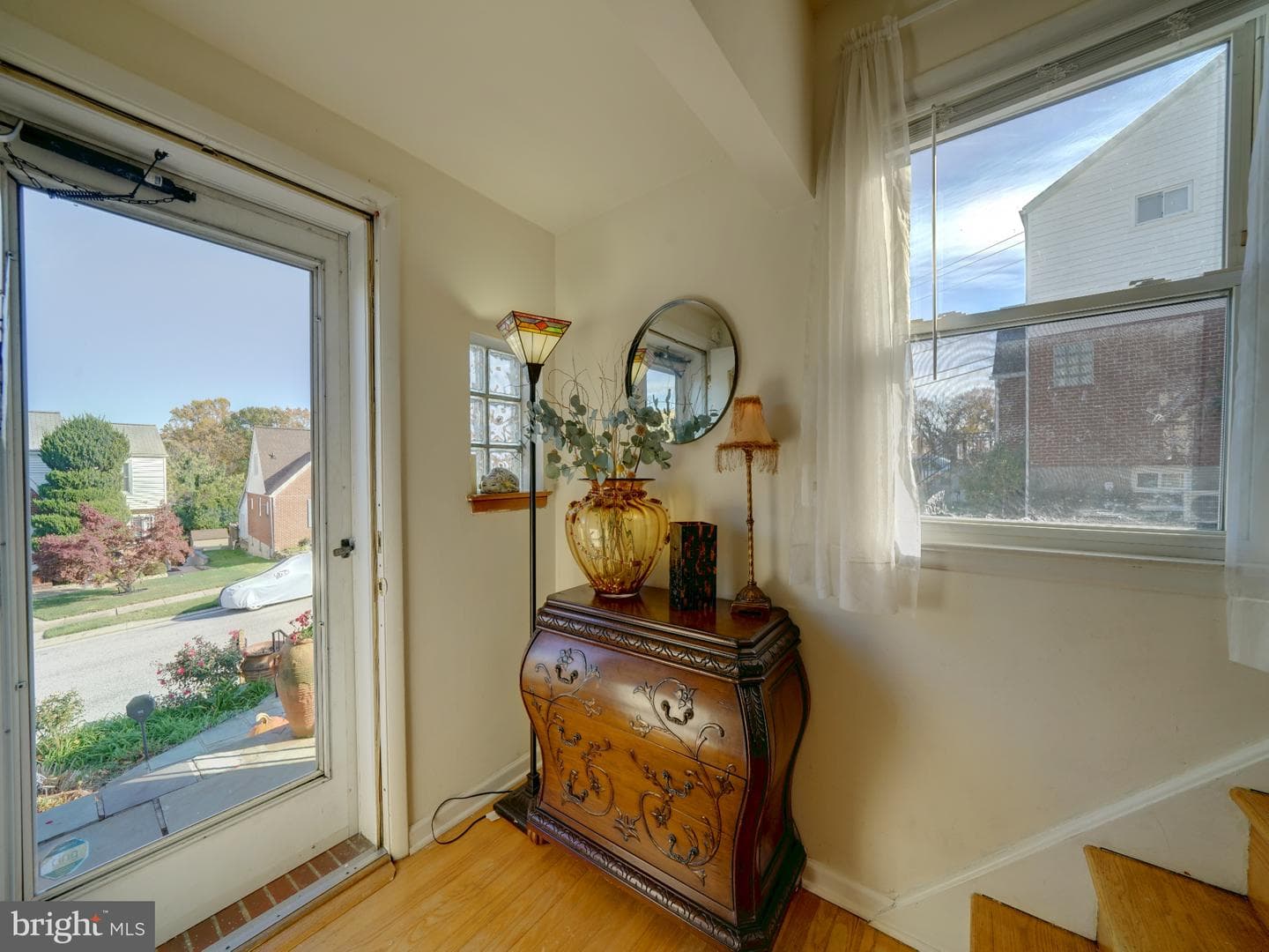 8204 Analee Avenue photo 10