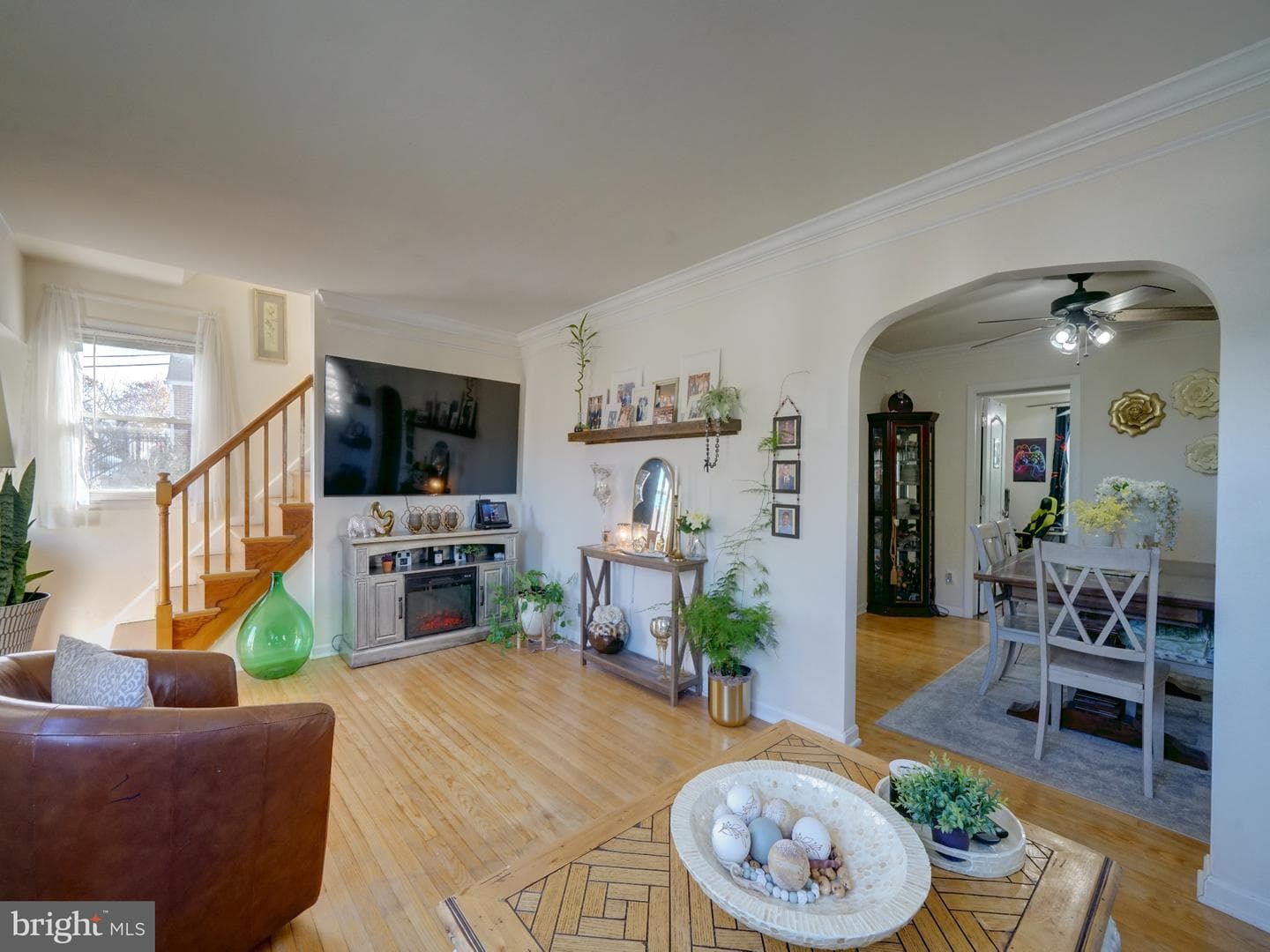 8204 Analee Avenue photo 13