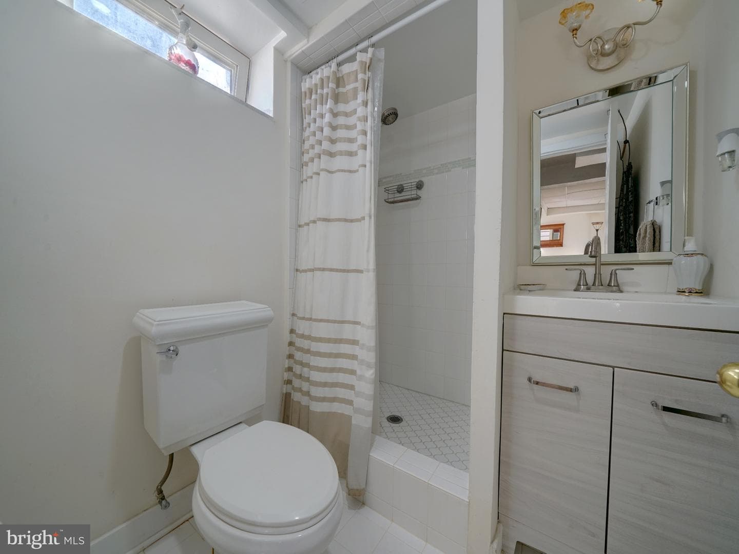 8204 Analee Avenue photo 44