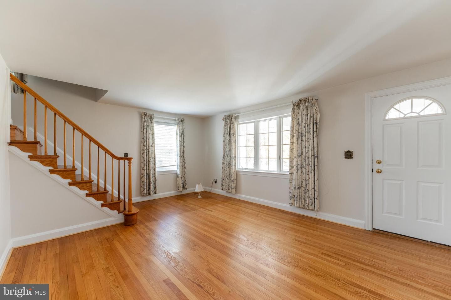 9721 Old Court Road photo 10