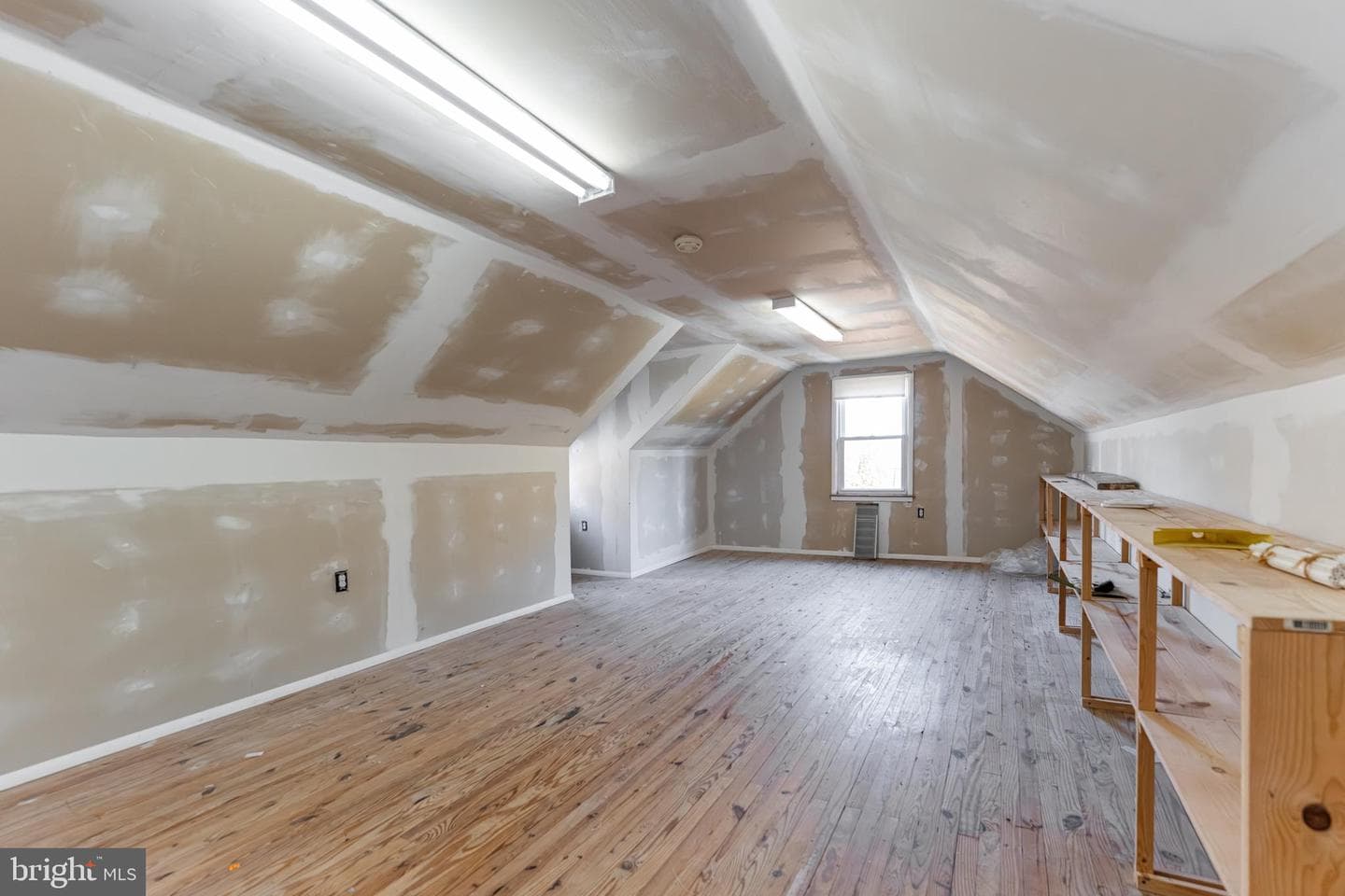 9721 Old Court Road photo 18