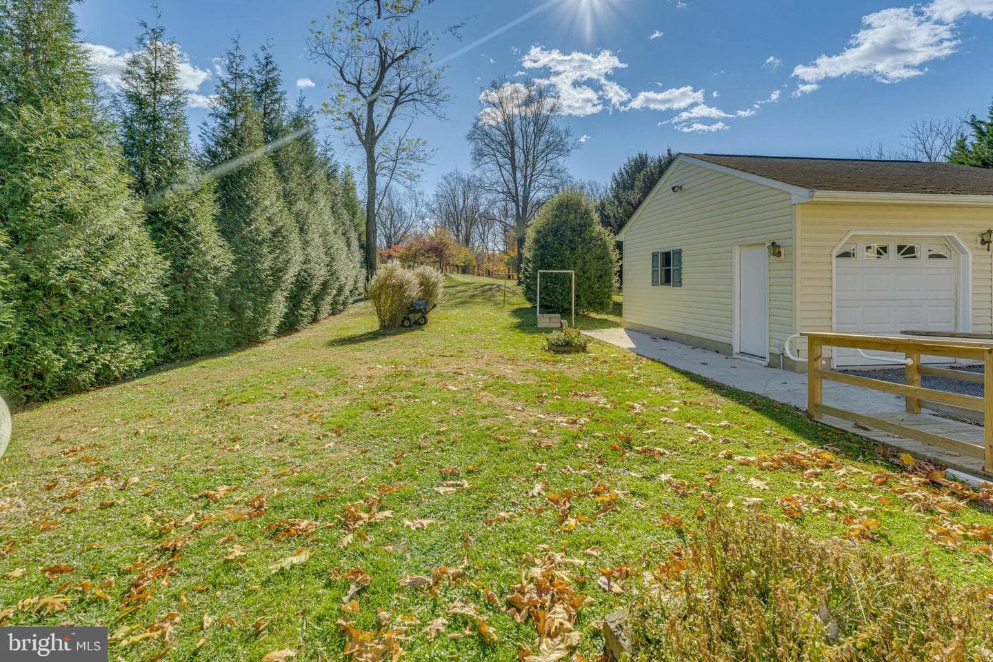 9721 Old Court Road photo 23