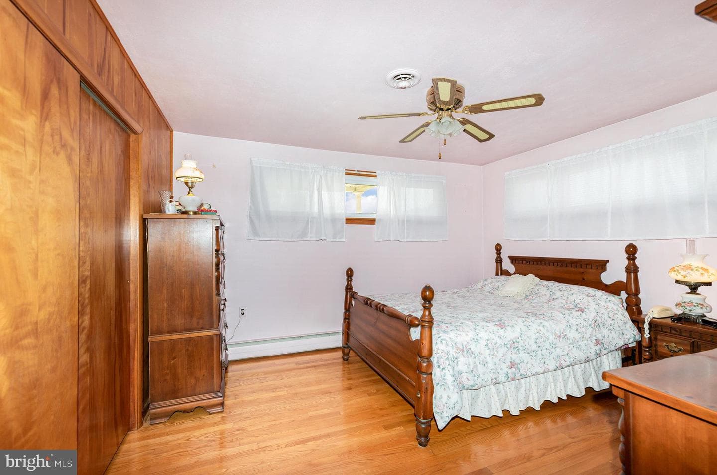 7340 Hughes Avenue photo 15