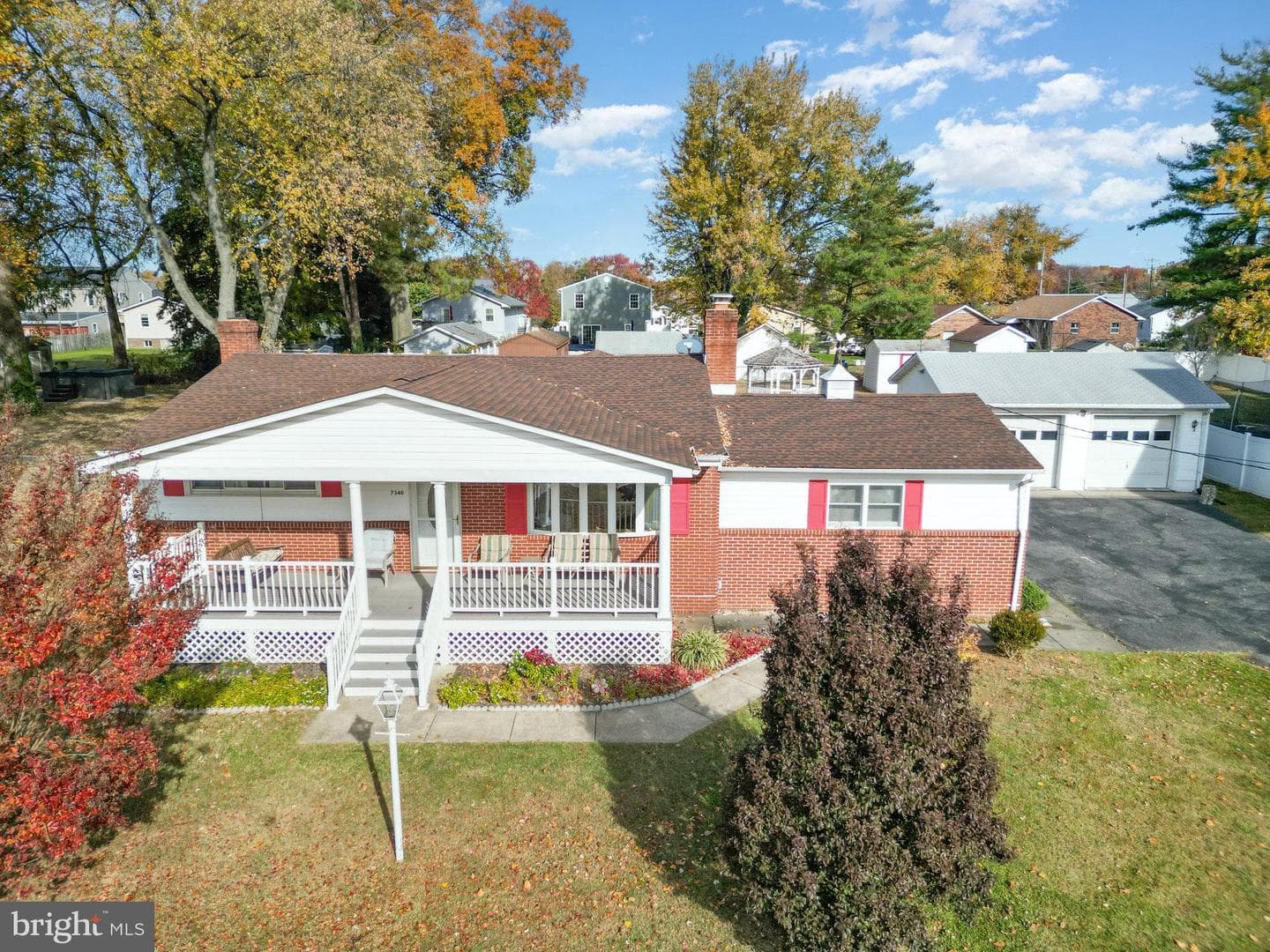 7340 Hughes Avenue photo 2