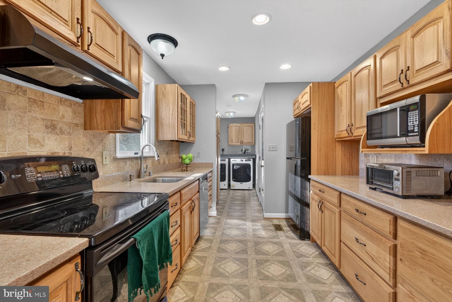 1015 Nicodemus Road photo 14