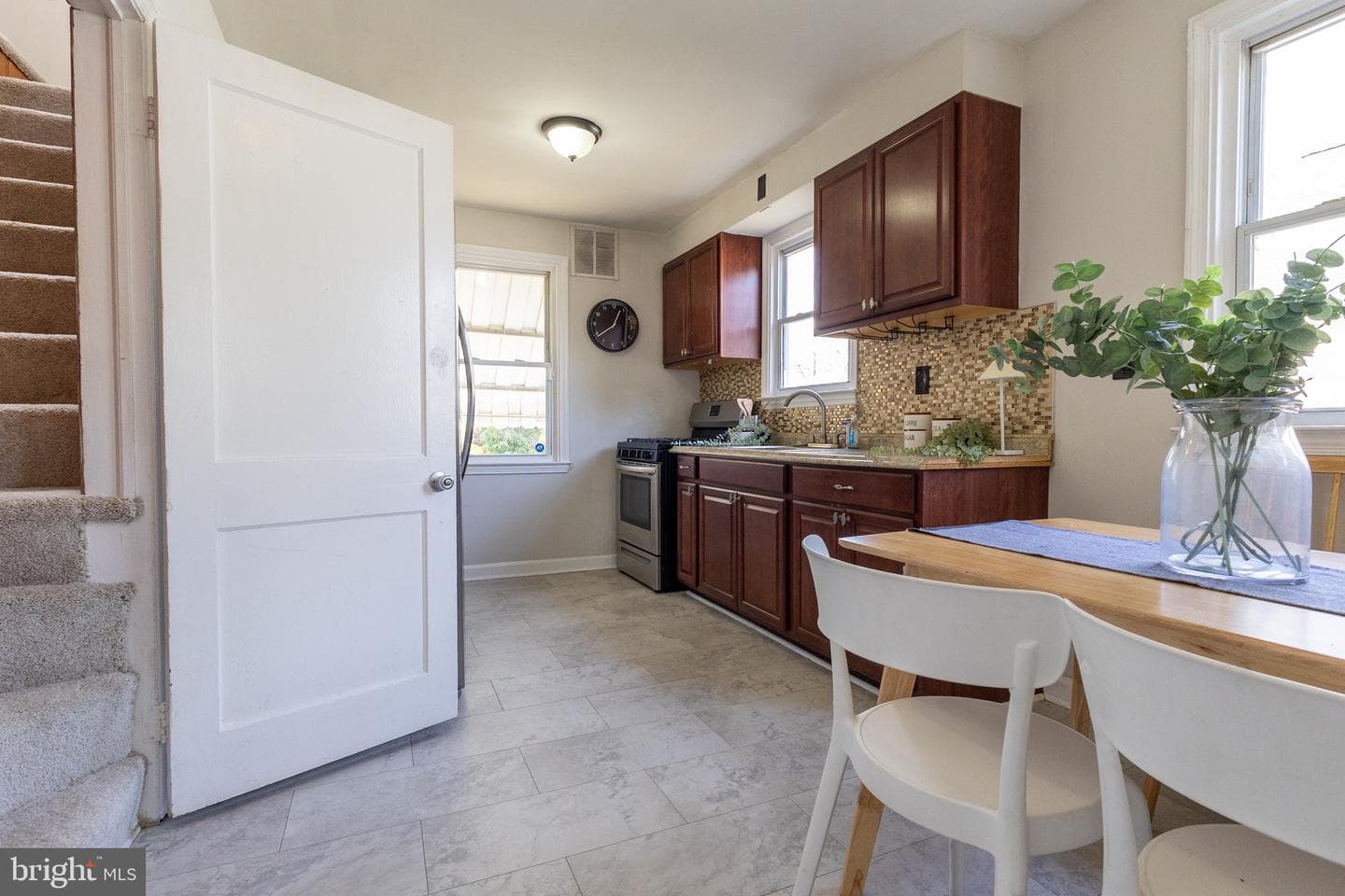 618 Wilson Avenue photo 34