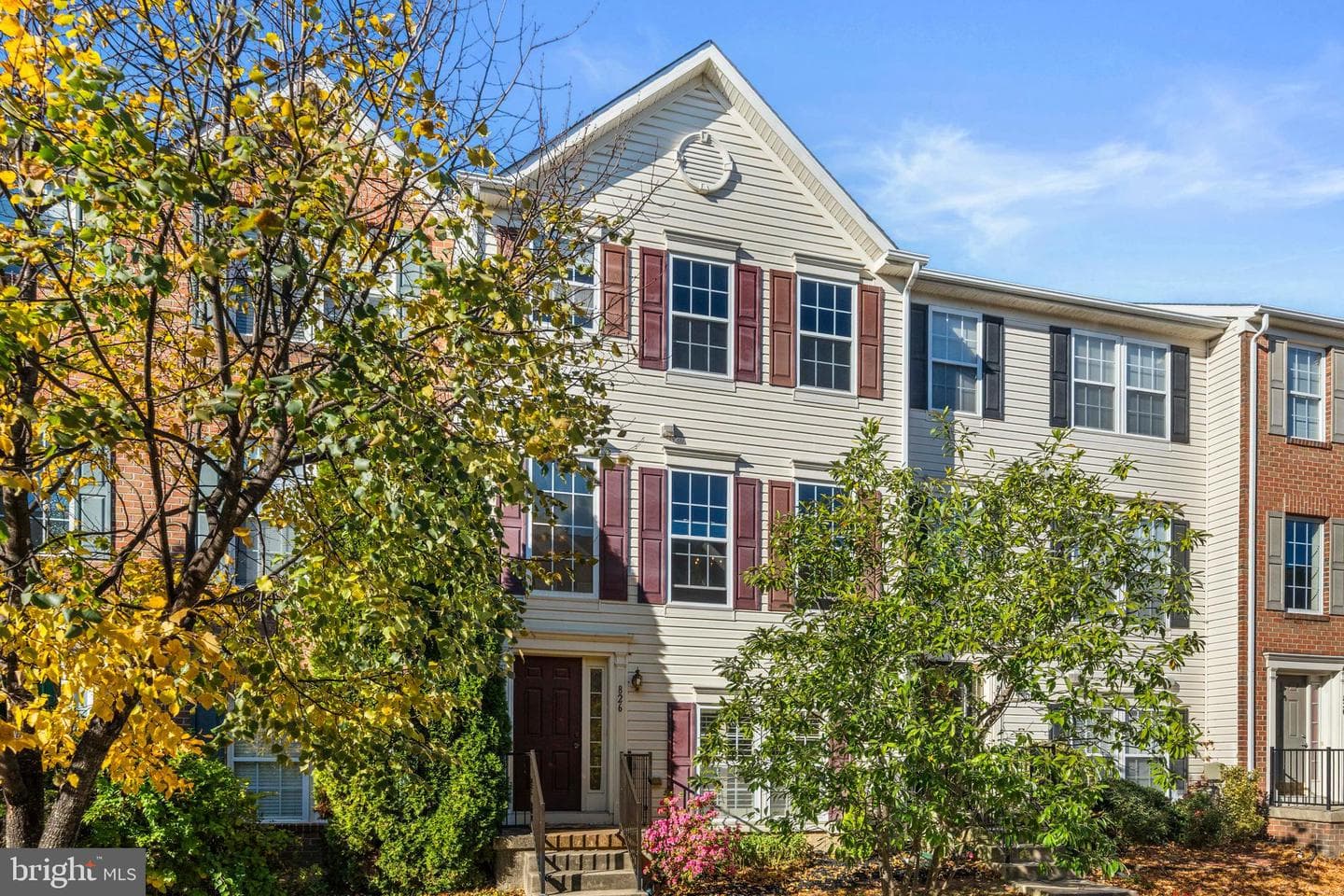 826 Lowe Road