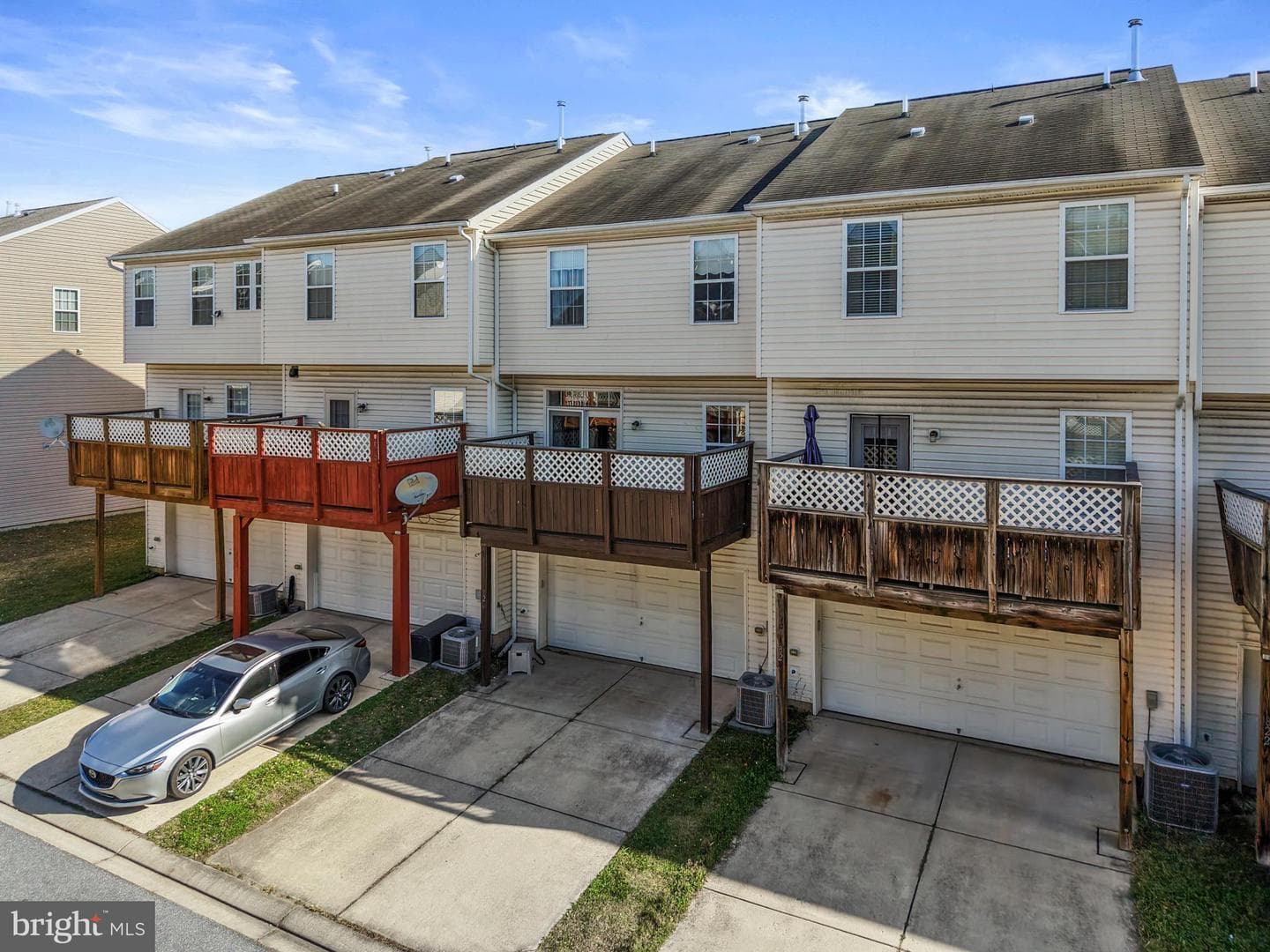826 Lowe Road photo 26