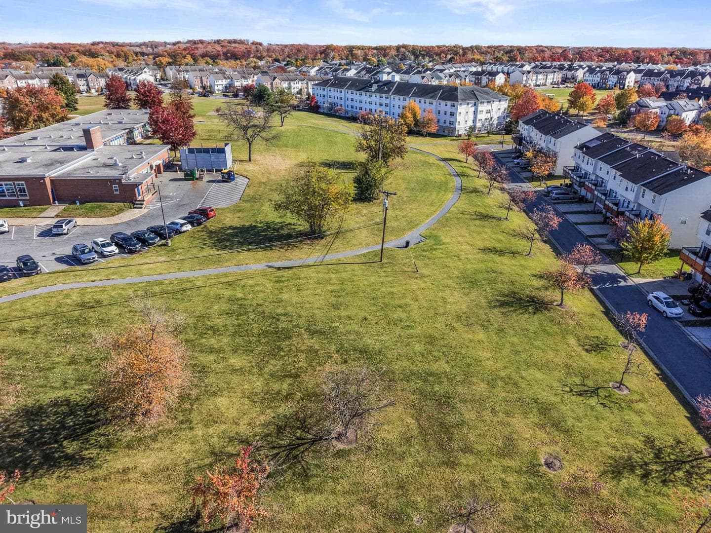 826 Lowe Road photo 28