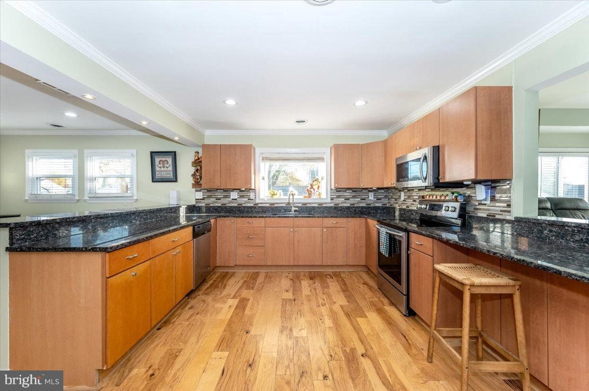 1306 Third Road photo 10