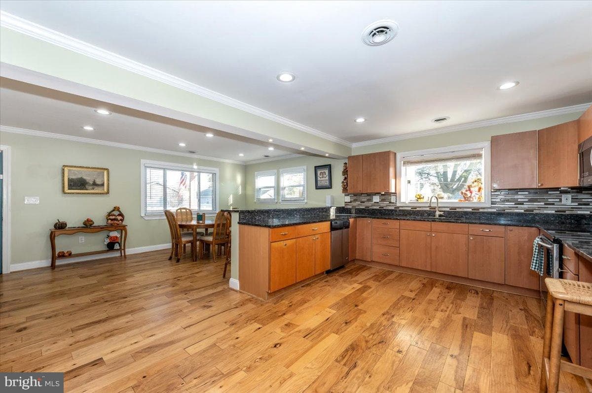1306 Third Road photo 11