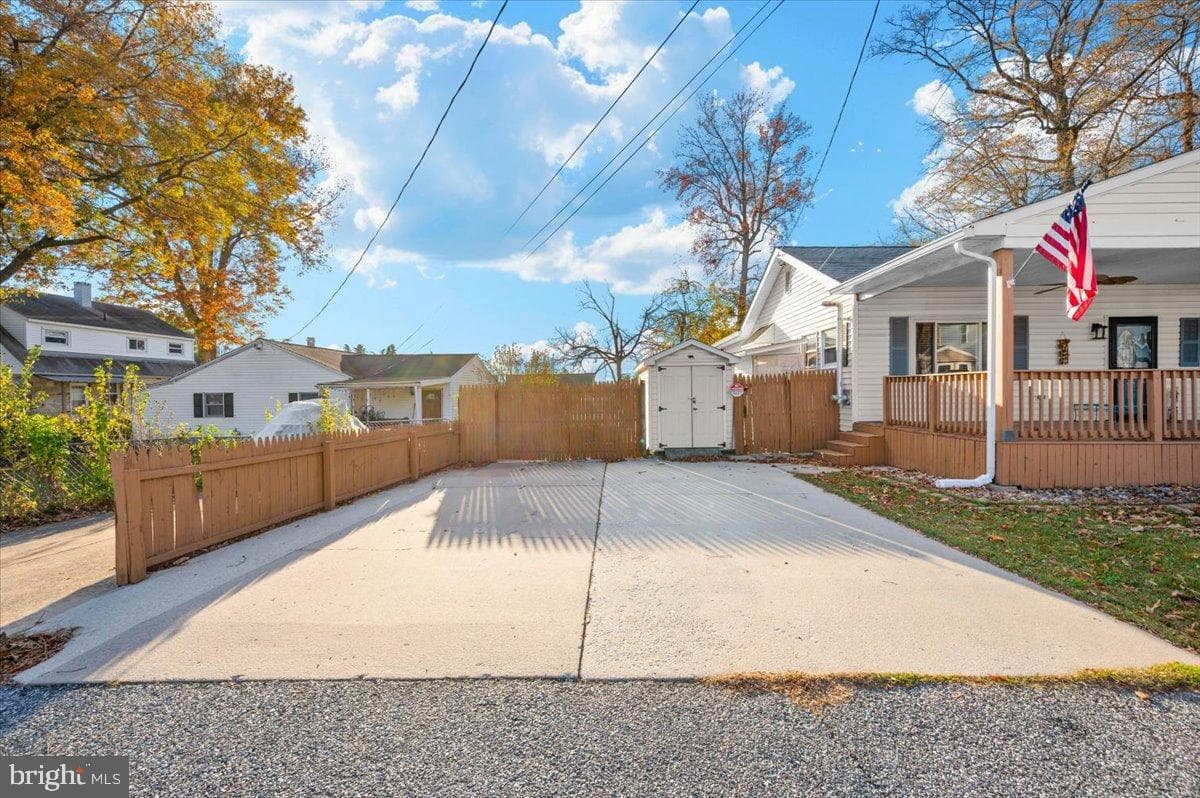 1306 Third Road photo 57