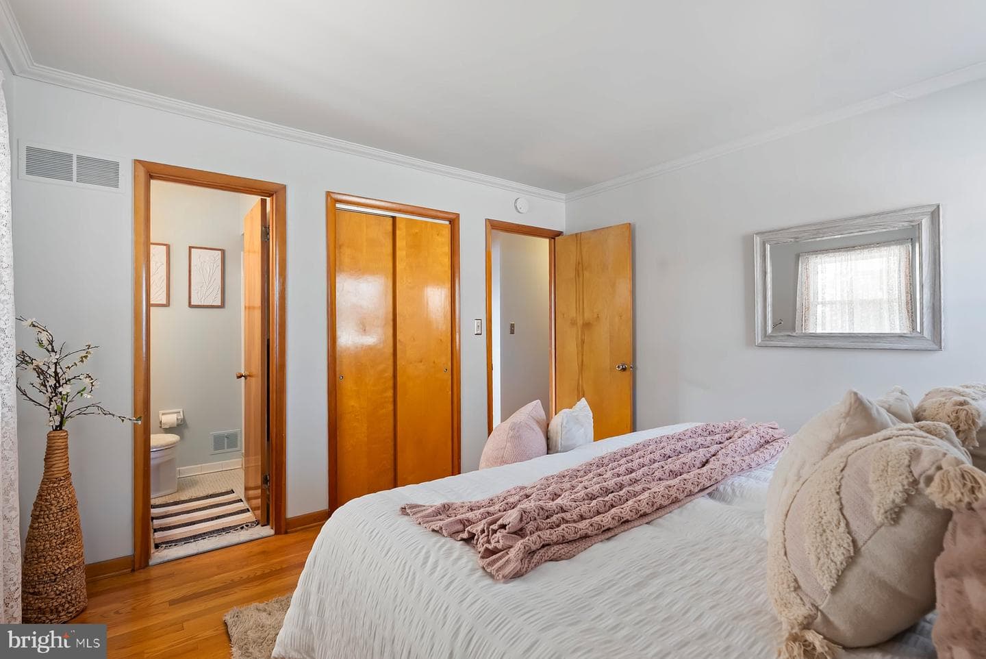 8301 Overmont Road photo 13