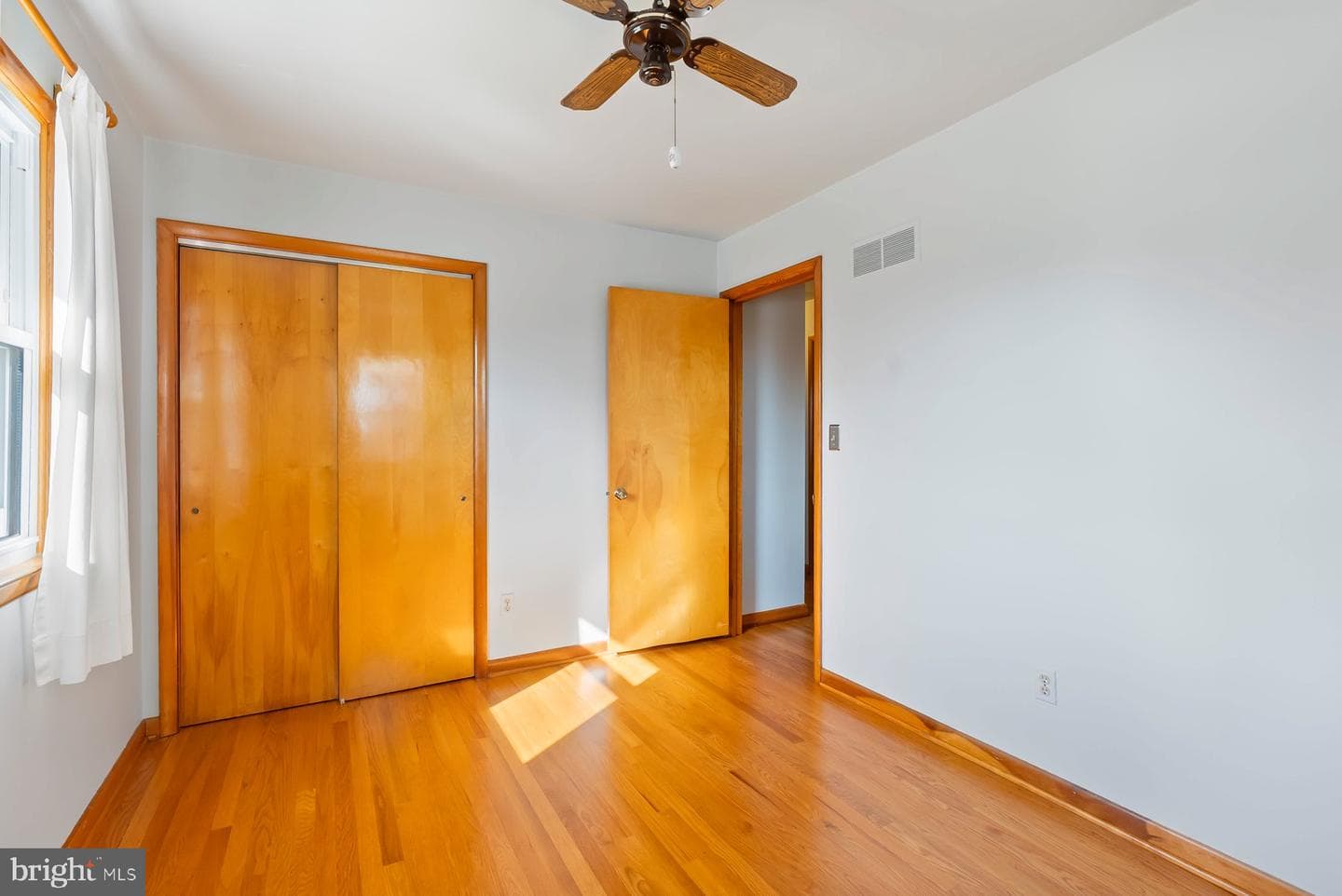 8301 Overmont Road photo 19