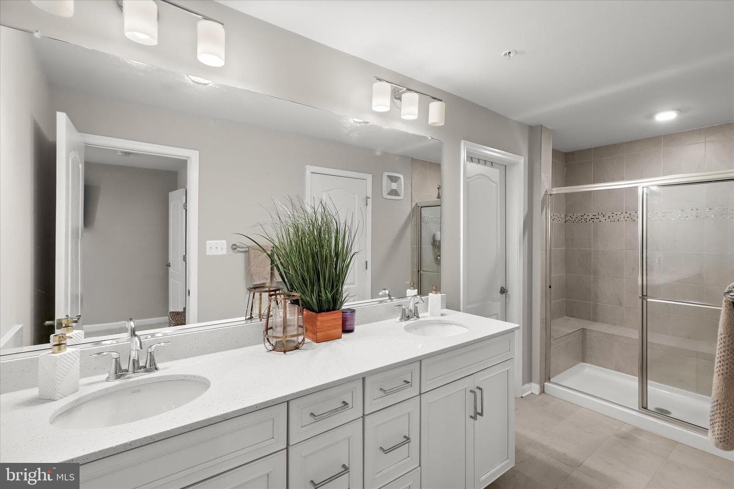 9455 James Macgowan Lane #429 photo 13