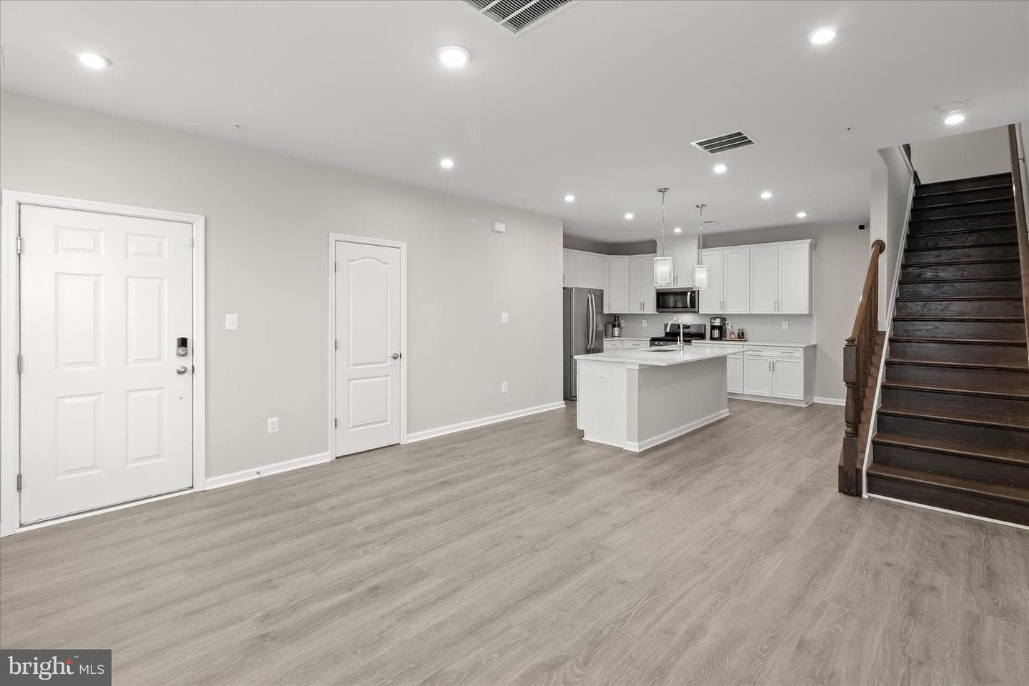 9455 James Macgowan Lane #429 photo 7
