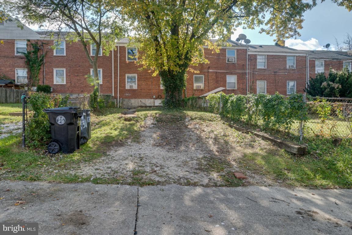 1316 Dartmouth Avenue photo 24