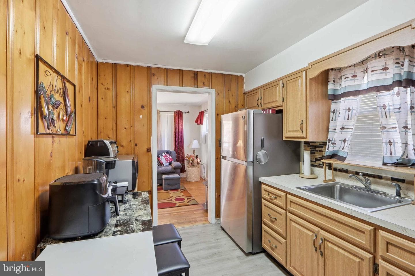 3517 N Rolling Road photo 11