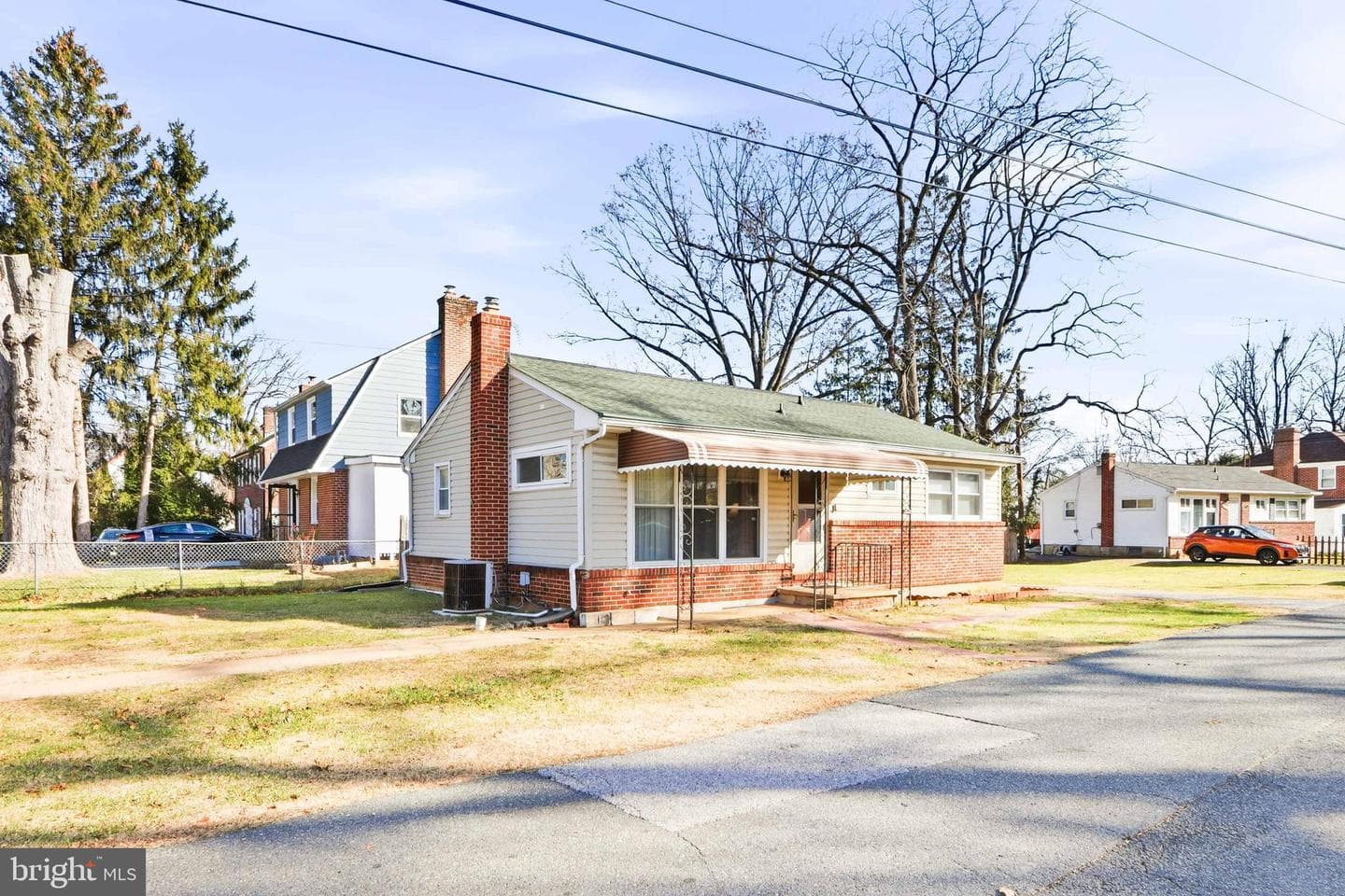 3517 N Rolling Road photo 3