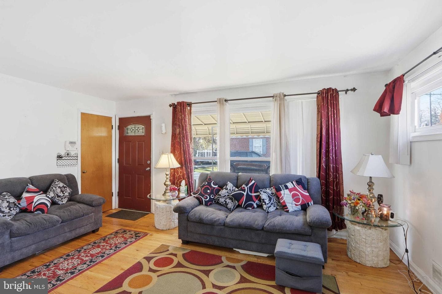 3517 N Rolling Road photo 5
