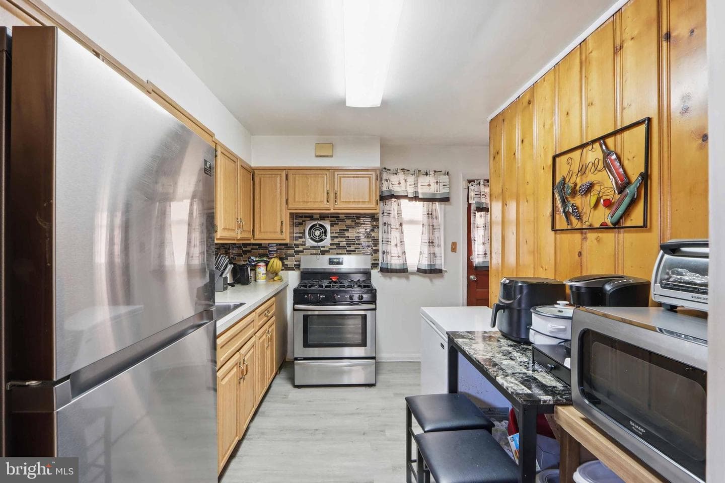 3517 N Rolling Road photo 9